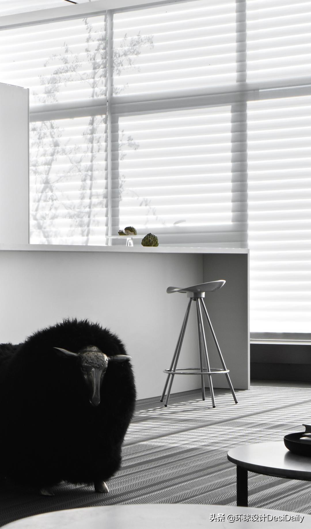 鍙ゆ湪瀛愭湀,鍙ゆ湪瀛愭湀浣滃搧