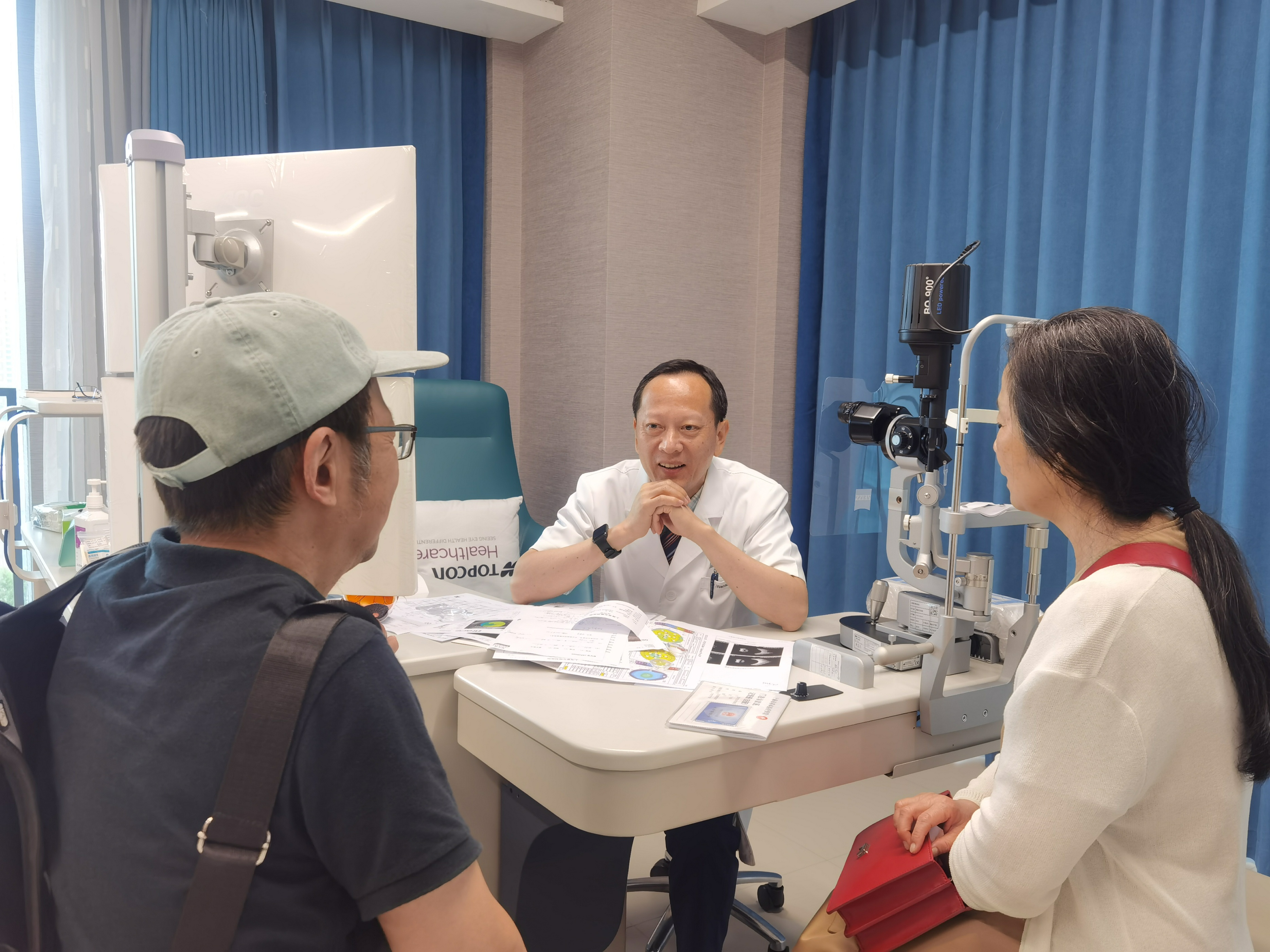 眼痛头疼视力下降别大意，周末24小时绿色通道挽救急性青光眼光明