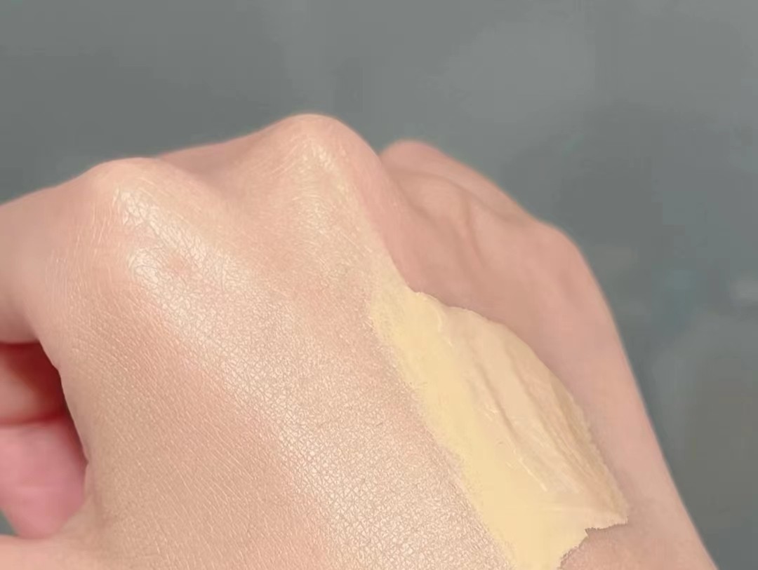 最好用的粉底液排名兰蔻,兰蔻菁纯粉底液和逆龄哪个好用