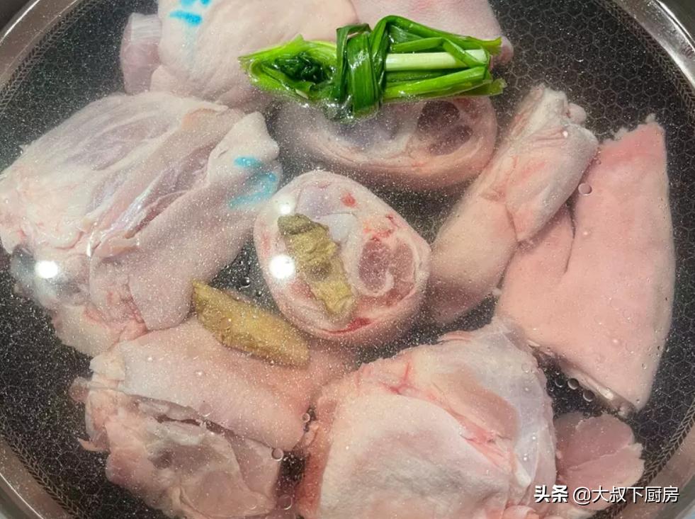 不是坐月子能吃月子餐吗,不甜的猪脚姜醋做法