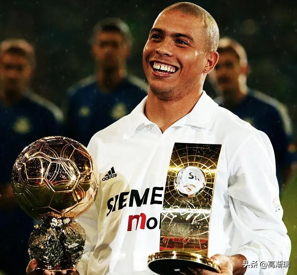 足坛历史第一人罗纳尔多,为什么罗纳尔多是大家的足球初恋