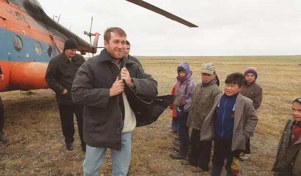 阿布拉莫维奇执教利物浦,阿布拉莫维奇投资切尔西亏了吗