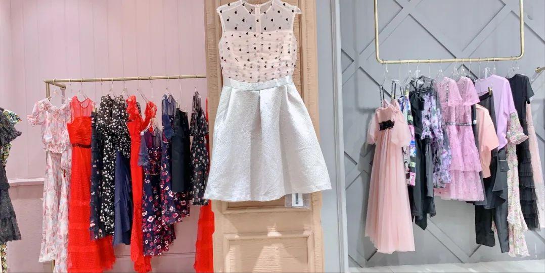 伊华欧秀连衣裙特价,伊华欧秀女装新款连衣裙