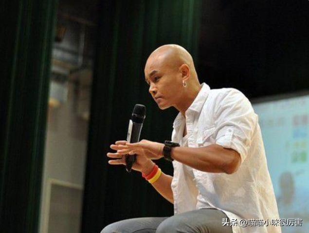 乐嘉淡出娱乐圈之后重新复出,乐嘉离开非诚勿扰现在生活的怎样