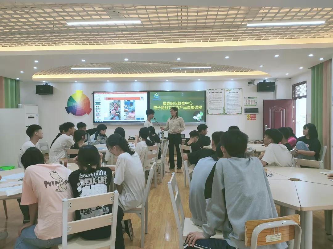 好一朵横州茉莉花搭上“电商快车”走天下