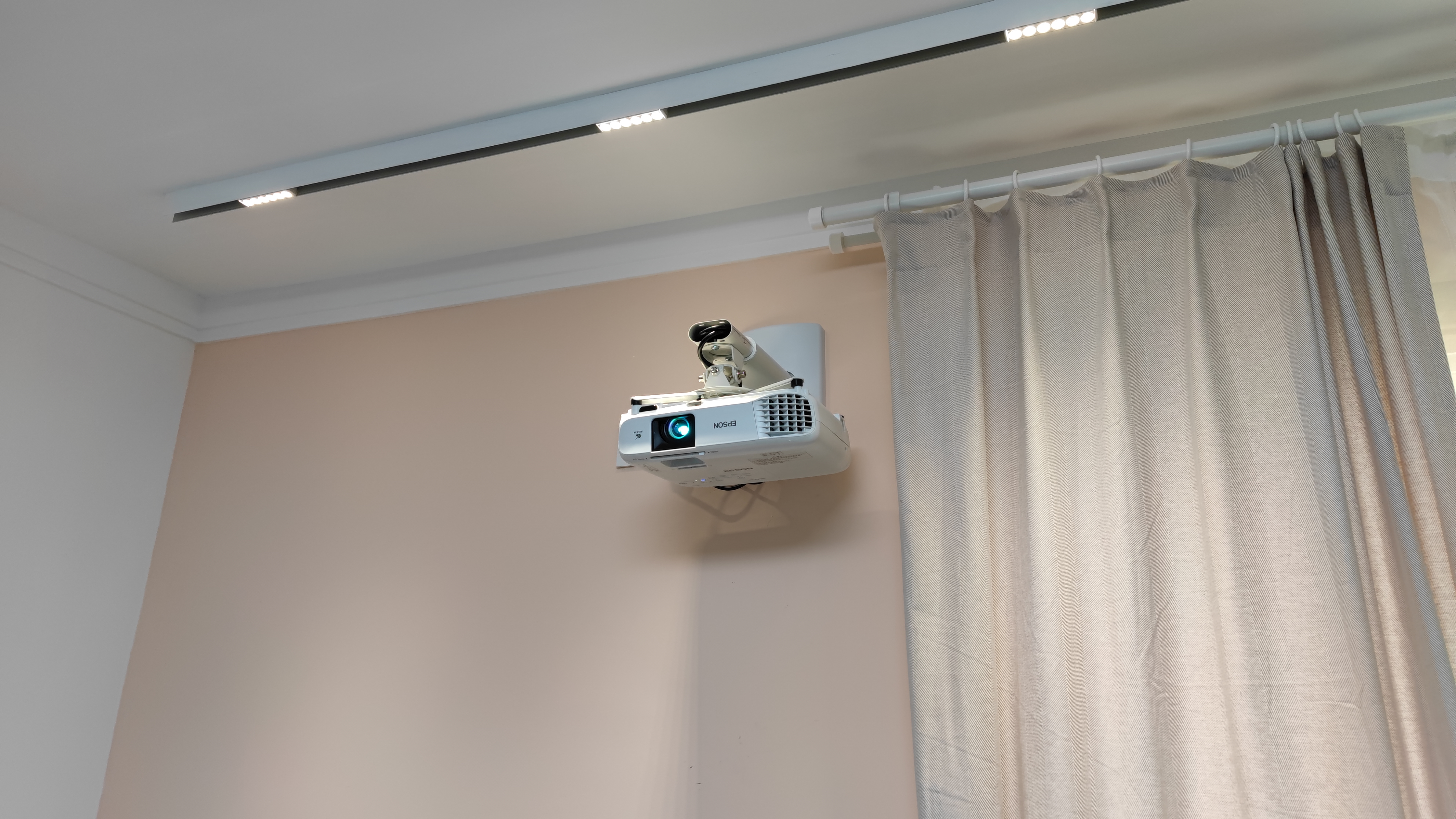 2019最值得推荐家庭影院,10万元家庭影院推荐