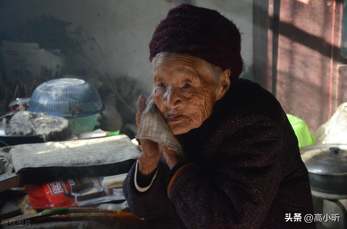 老人生日过寿说法,老人过生日为什么都要过虚岁