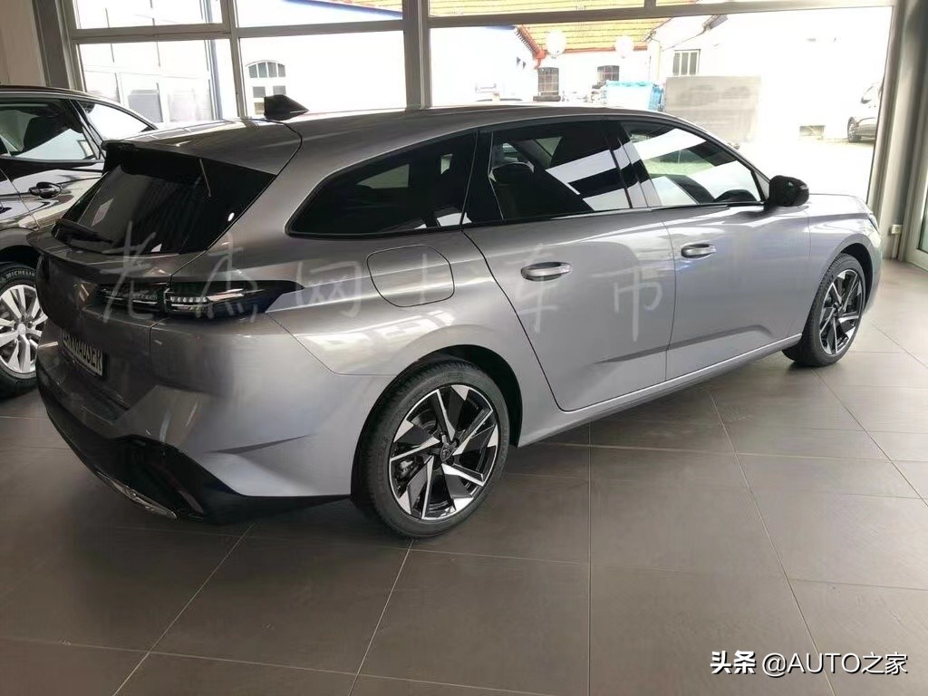 全新标致308SW实车被曝,10万内性价比高的旅行车