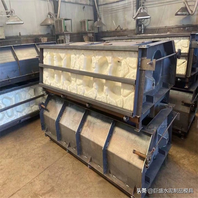 生态挡土墙钢模具,挡土墙护坡模具生产厂家