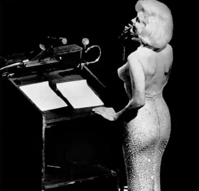 殡仪师披露玛丽莲梦露心酸细节,玛丽莲梦露尸体安葬