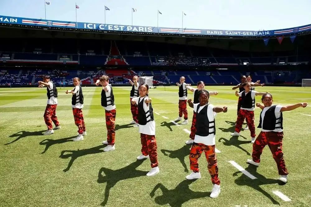 基金会关爱困境儿童活动,儿童基金会月捐