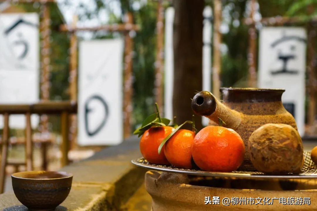 盛夏的风吹过茶园，穿过侗寨，在风情三江留恋不走~