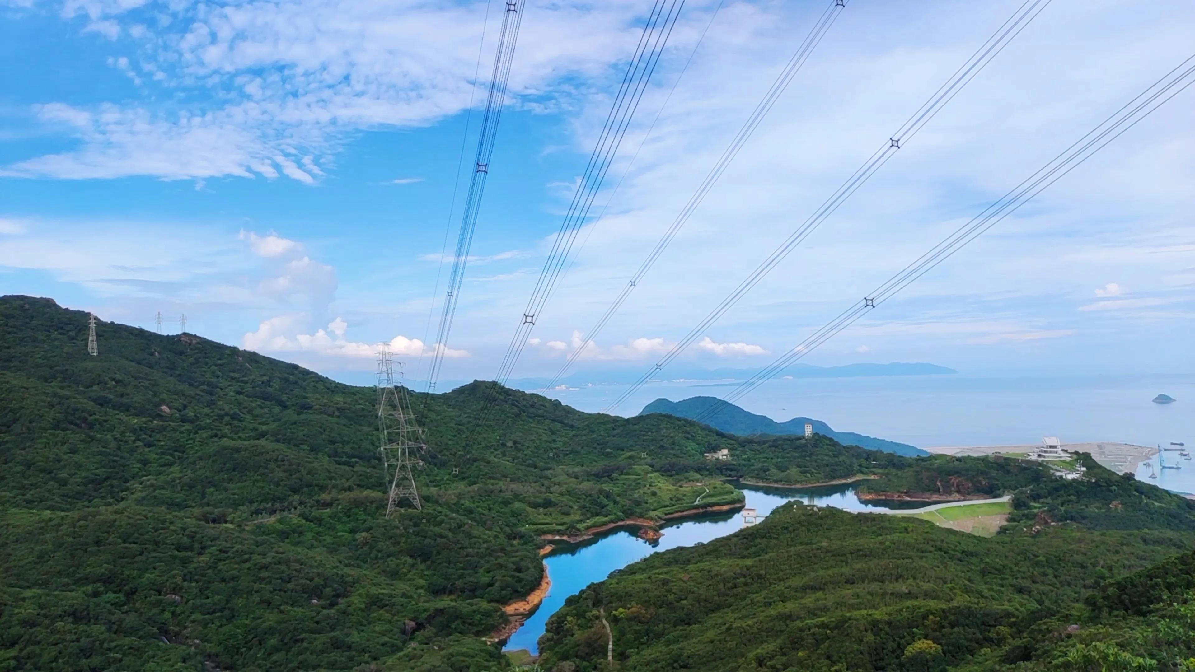 额尔古纳河右岸电影,额尔古纳河右岸免费阅读