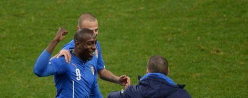 瓒冲潧娴瓙瀹屾暣瑙嗛,瓒冲潧娴瓙鍏嬮浄鏂尝