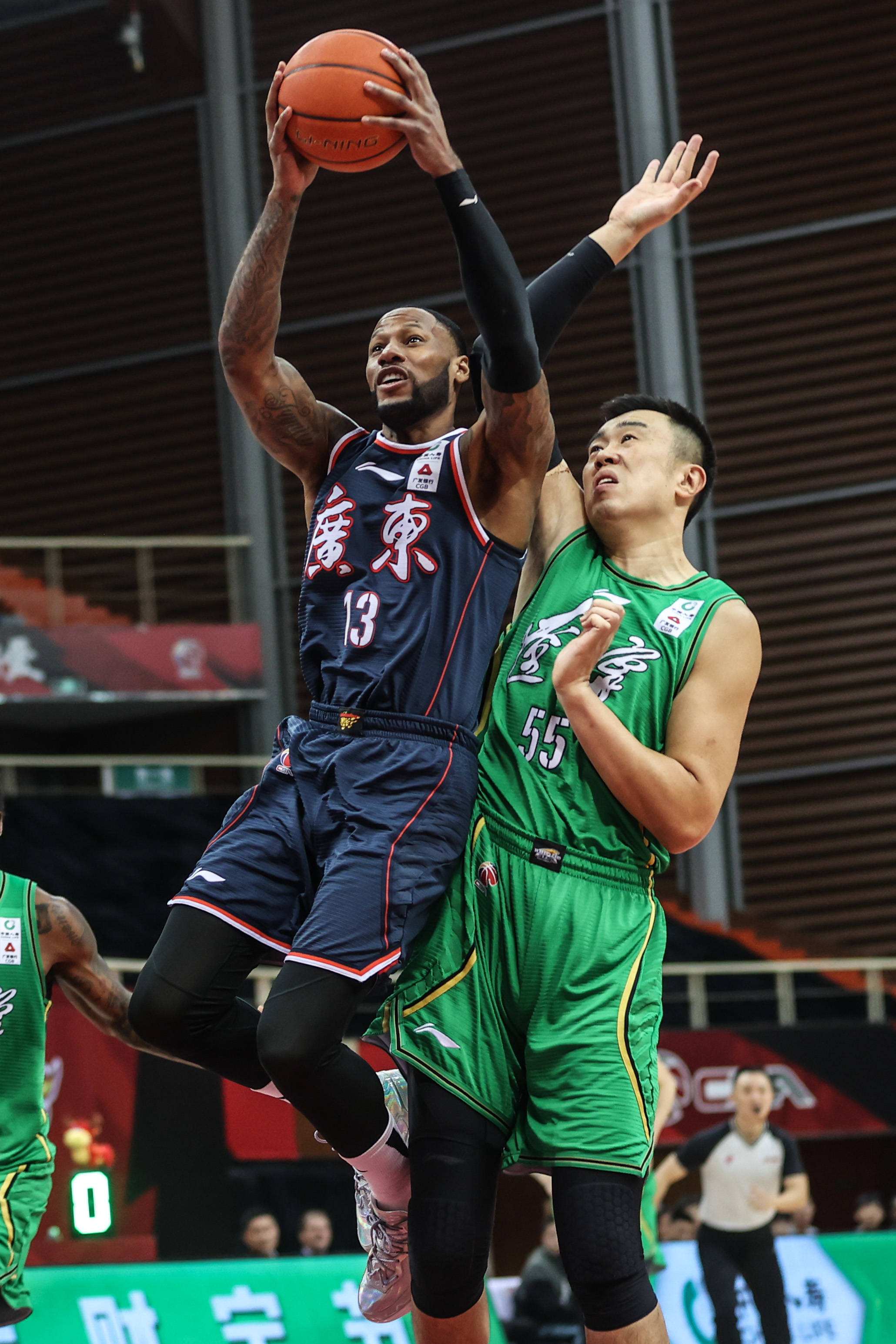 广东宏远杜锋现在怎么样了,广东宏远篮球俱乐部低谷