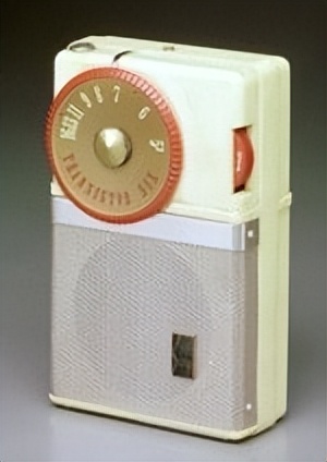 忆香港电子业60年往事，及对内地的带动|科技老兵戴辉