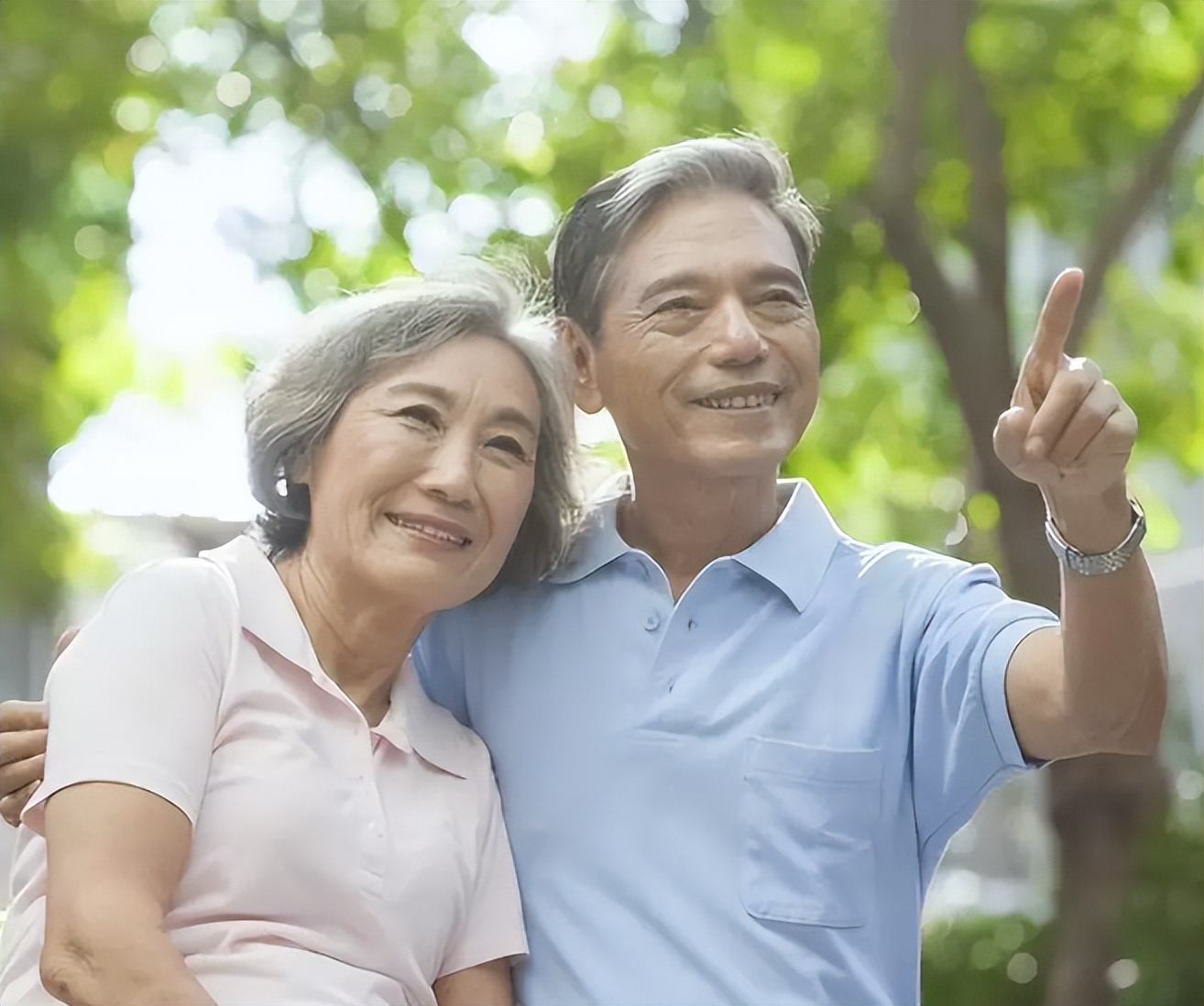 老年夫妻同住有什么益处,老年夫妻相处有什么好处