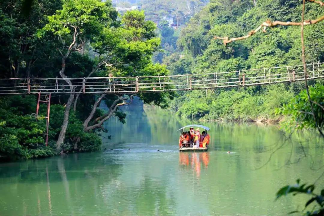 广西德天瀑布回广州沿途景区,德天跨国大瀑布风景区和古龙山