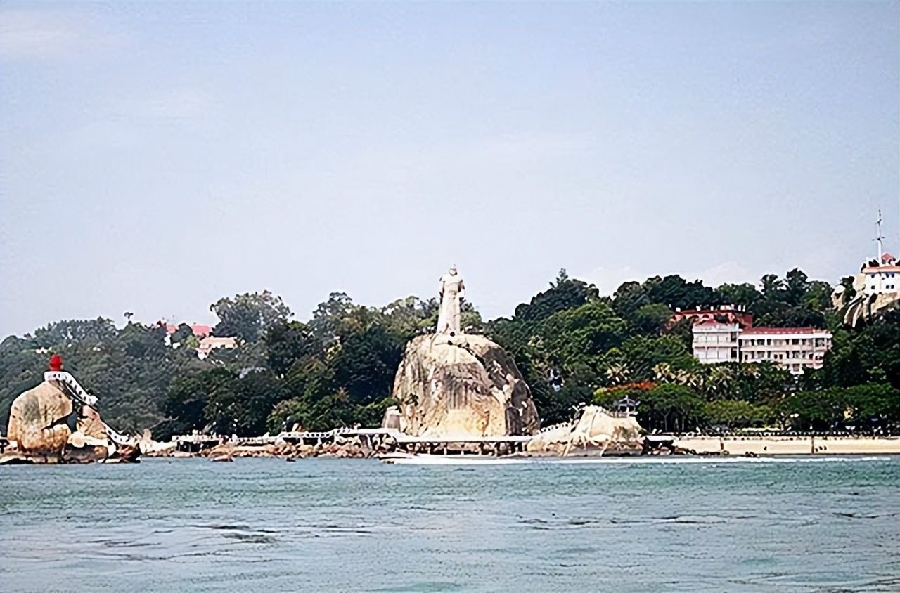 解放军要想全胜统一台湾，究竟需要投入多少兵力和*器武**装备？