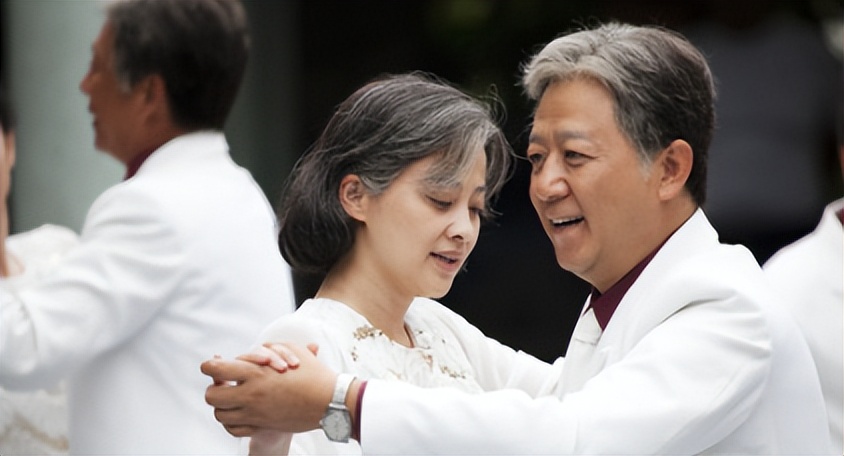 10部高分年代剧人世间垫底,近20年口碑最高的十部剧