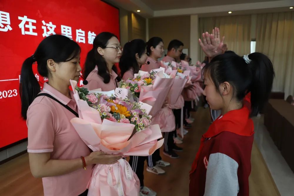 感恩母校扬帆远航图,固始学校研学之旅通知