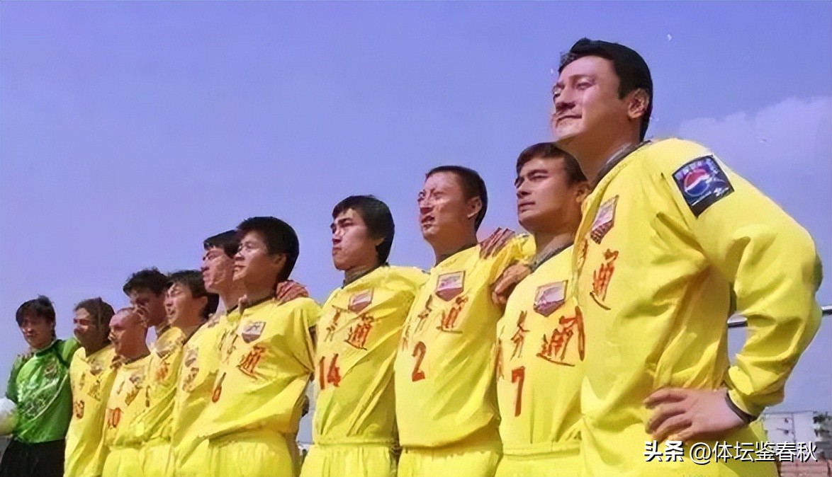 爆发!泰山小将10场5球,是全兴名将之子,明年有望加盟成都蓉城