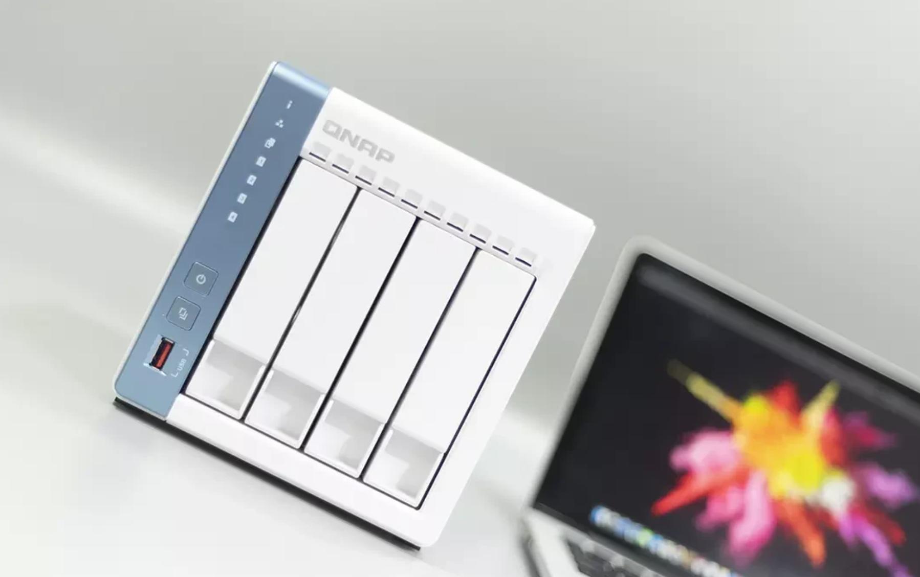 在nas部署专属个人导航页,nas如何在手机端访问和管理