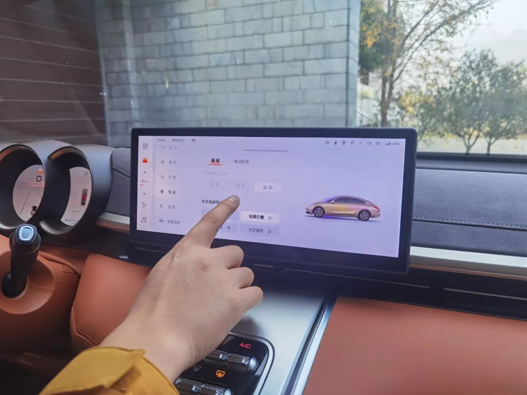 闪电猫马路实车对比,新款闪电猫试驾