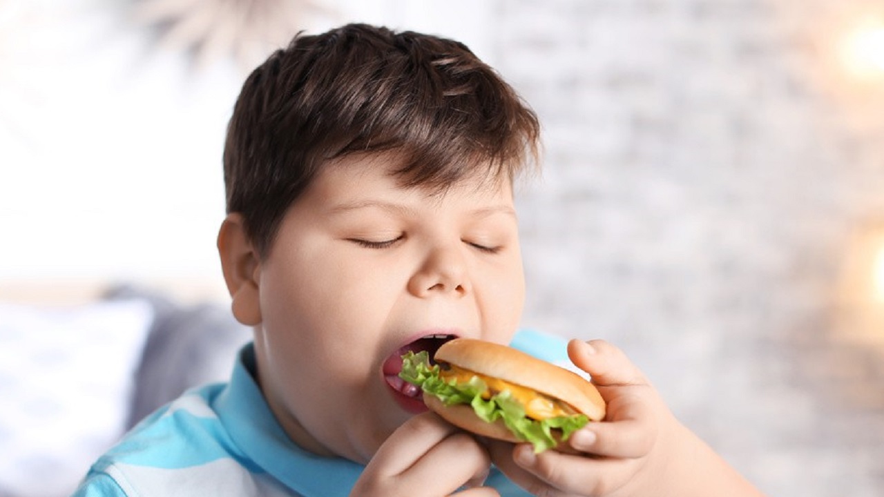 儿童超过正常儿童体重多少算肥胖,孩子肥胖和超重的危害