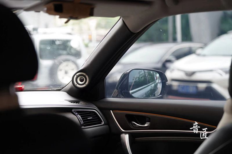 本田冠道改装res声浪,本田冠道改装全车音响7喇叭