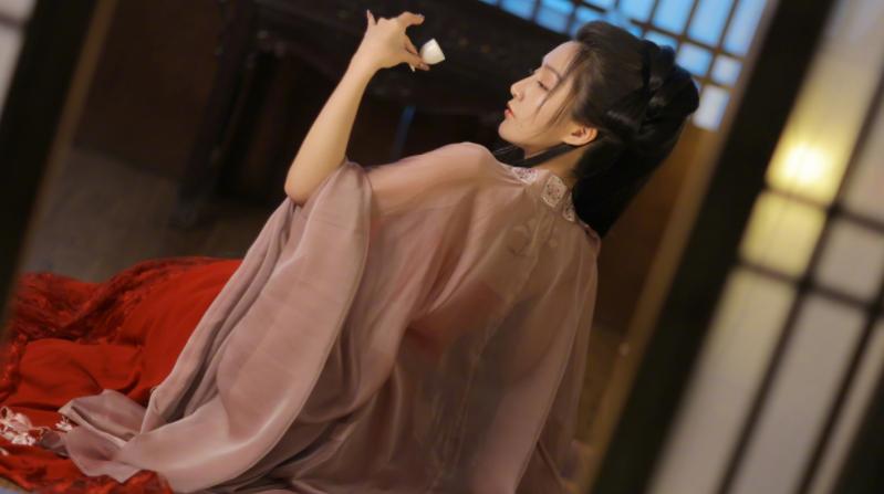 盘点三本高人气穿越重生小说,超好看的免费穿越重生小说推荐