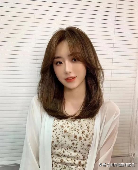 发际线后移适合的短发型,适合发际线后移头发少的发型