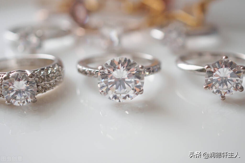 复杂的汉字招财进宝,代表招财进宝的汉字