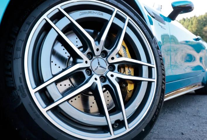 奔驰最新款超跑amgsl有盖吗,奔驰amgsl63新款跑车