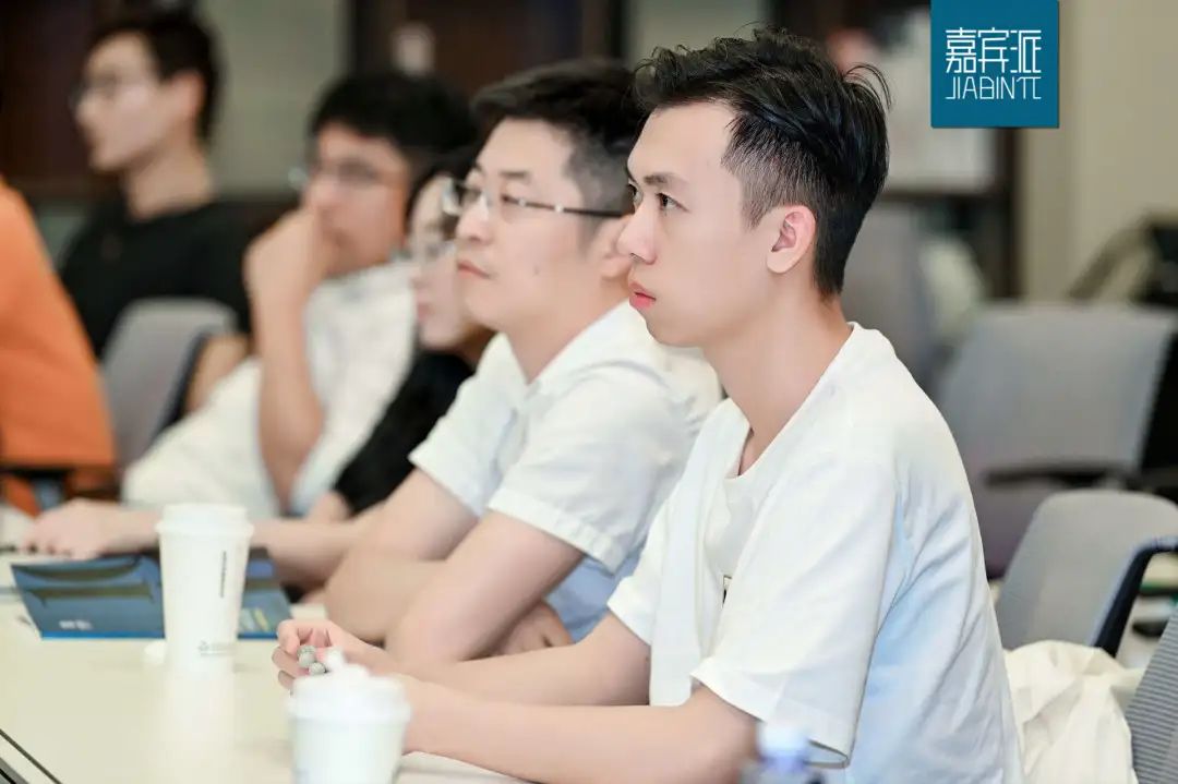 卫哲创业,卫哲商业的本质