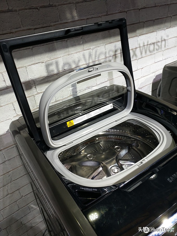 暴走两万步！海量图片带你游览2017年AWE家电展