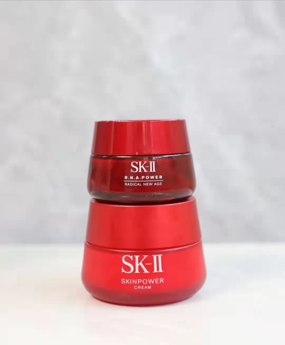 sk2面霜和赫莲娜哪个好,sk2大红瓶和雅诗兰黛面霜哪个好