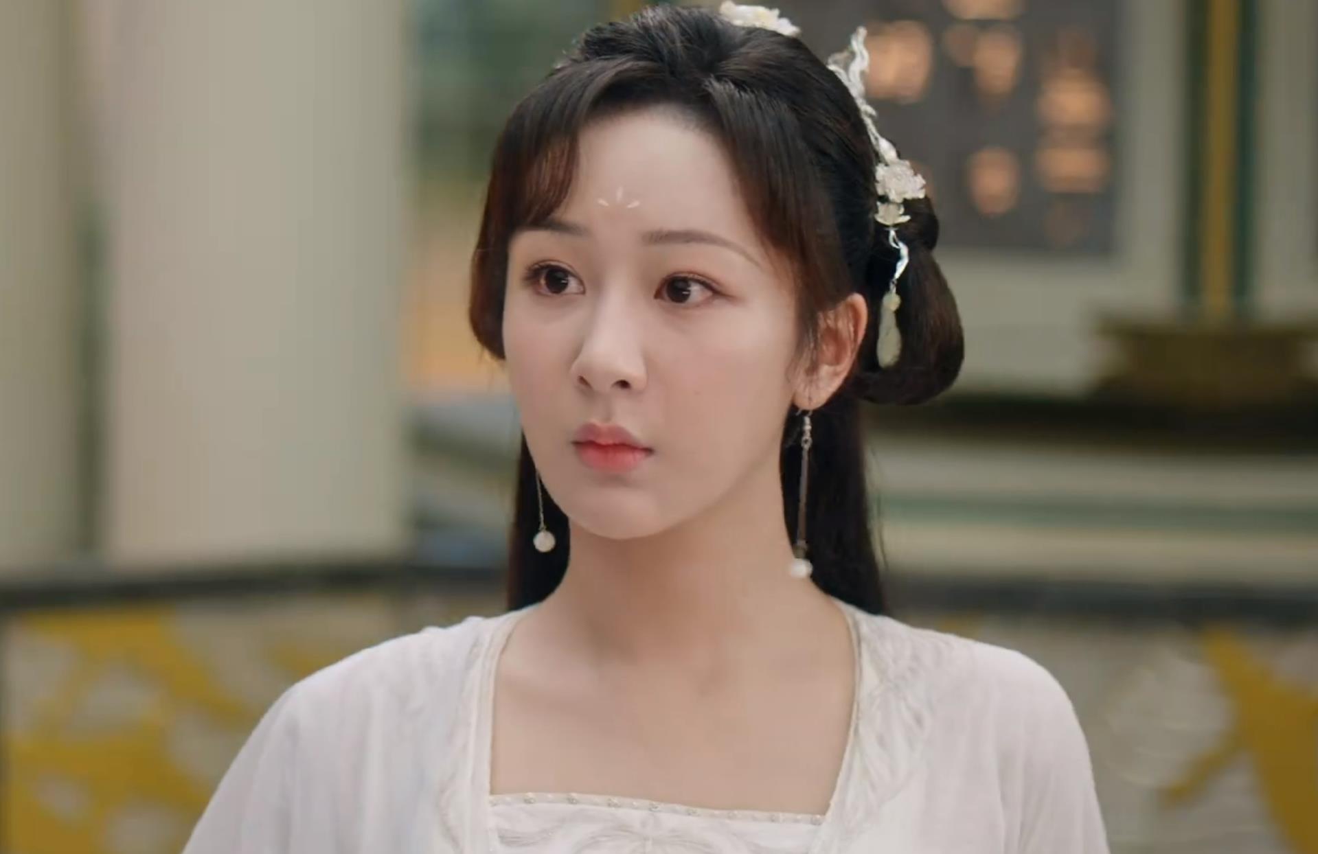 仙女打扮得像村花，古偶发型千篇一律，造型师真是毁剧不倦