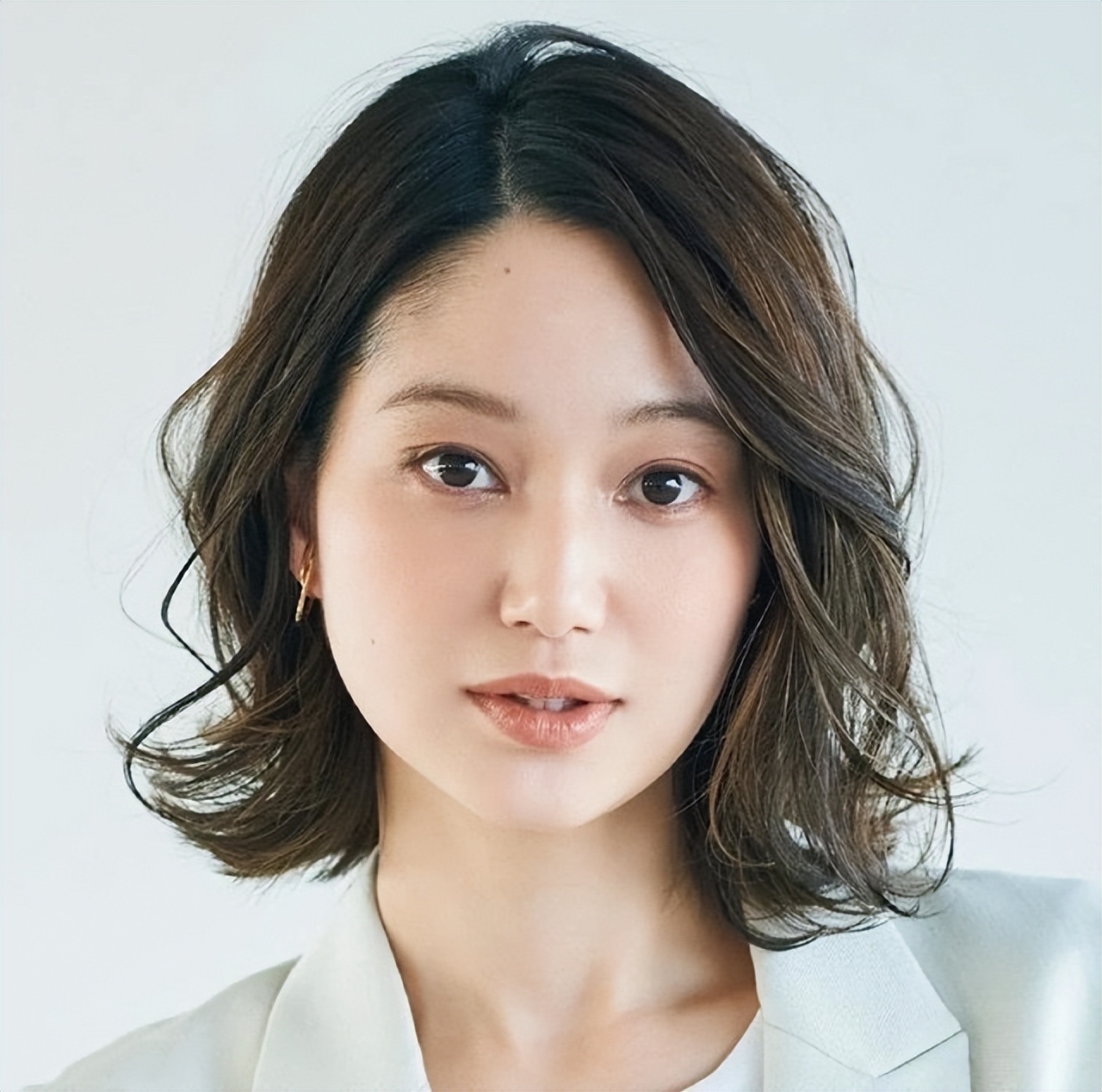 头发长了怎么打造型,头发长了怎么做才好看