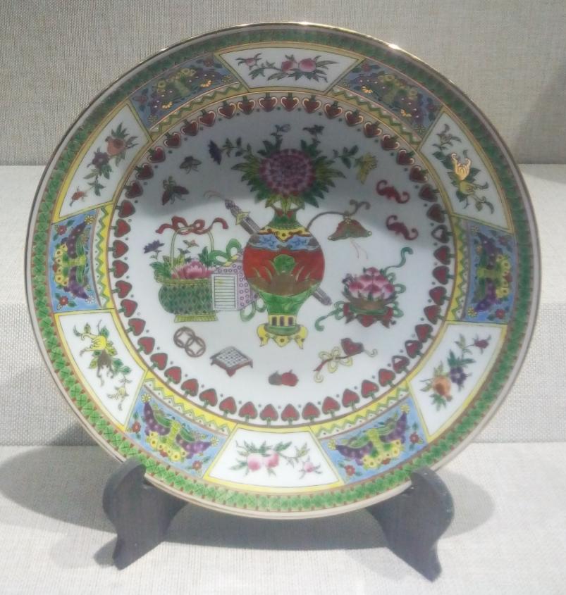 70年代景德镇制瓷真实影像,景德镇老厂瓷精品欣赏