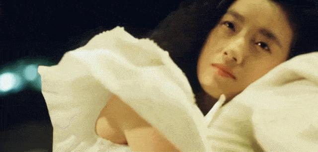 一个时代的逝去一段岁月的追忆：港圈辉煌三十年，豪门盛宴终须别