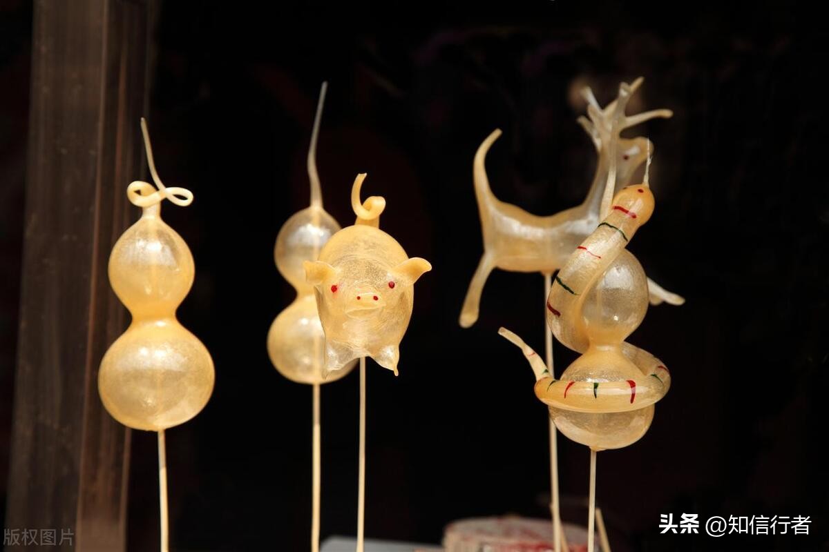 一个人如何做自媒体赚钱,逆向思维就能赚钱