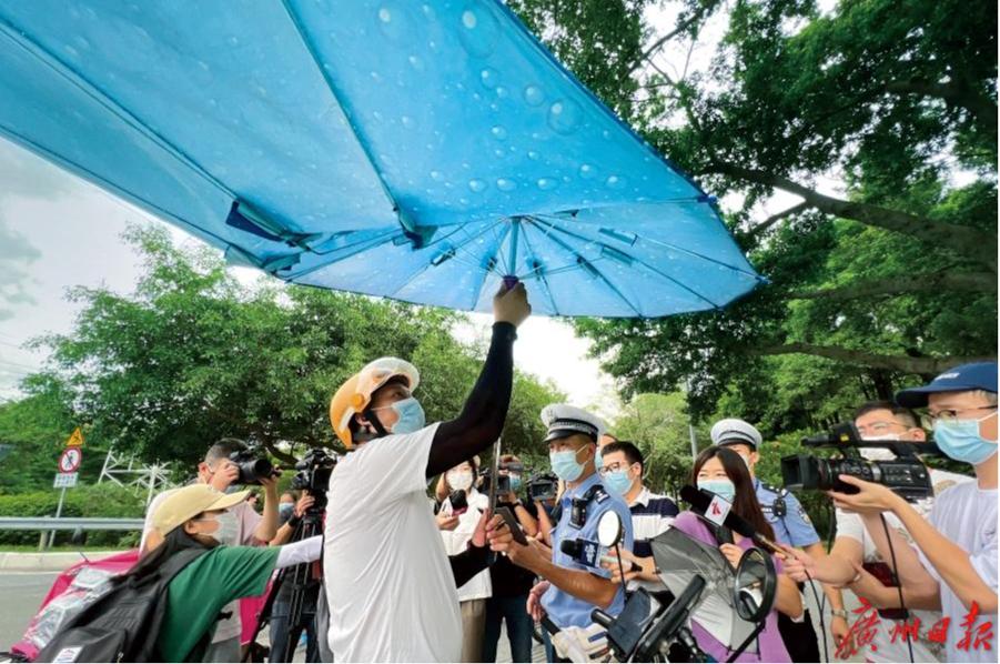 揭秘!10万+的天悦也很多*鸡电**!*鸡电**棚最豪的竟是它