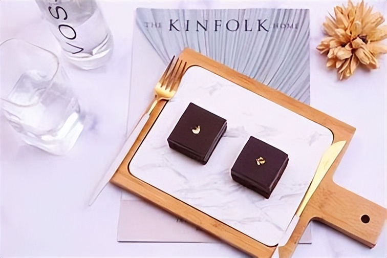 网红小姐姐吃网红最火的美食,吃货欧弟盘点网络网红美食