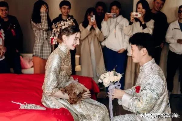 外国媳妇首次到东北公婆送三金,婆婆买三金俄罗斯媳妇感动哭