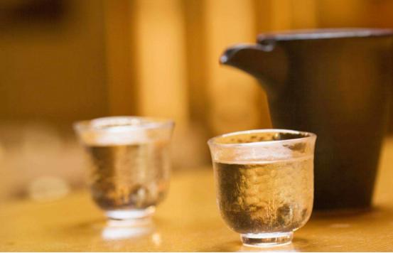 茅台镇酒哪些靠谱,杏花村白酒与茅台酒的区别