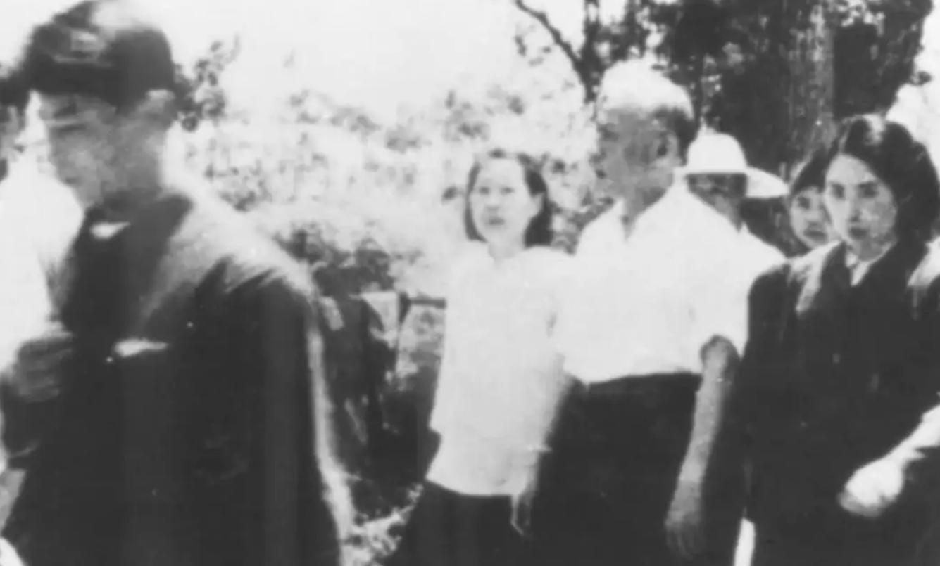 2006年王光美弥留之际，说了三个字花明楼，儿女们瞬间泪如雨下