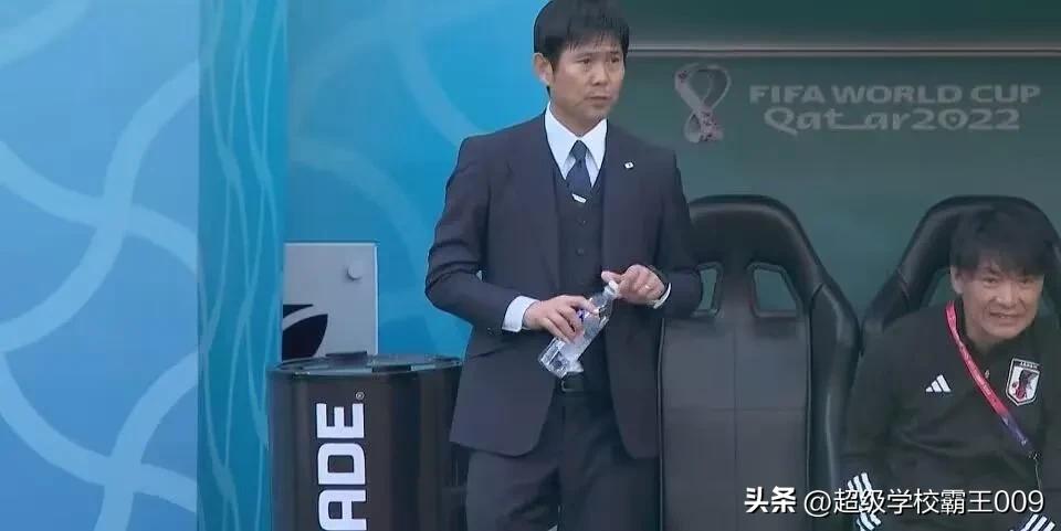 日本足球野心终于露出獠牙,足球更衣室曝光