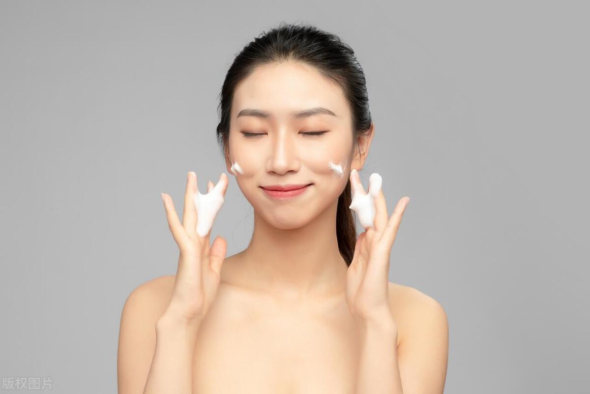 十大美白祛斑护肤品套装敏感肌,美白祛斑护肤品排行榜第一名