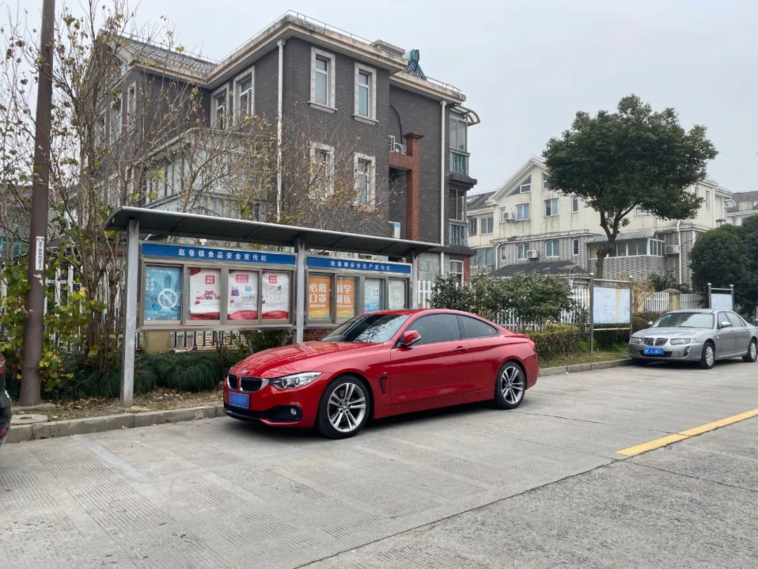 宝马428i硬顶敞篷落地价2022,宝马428i二手车值得买吗